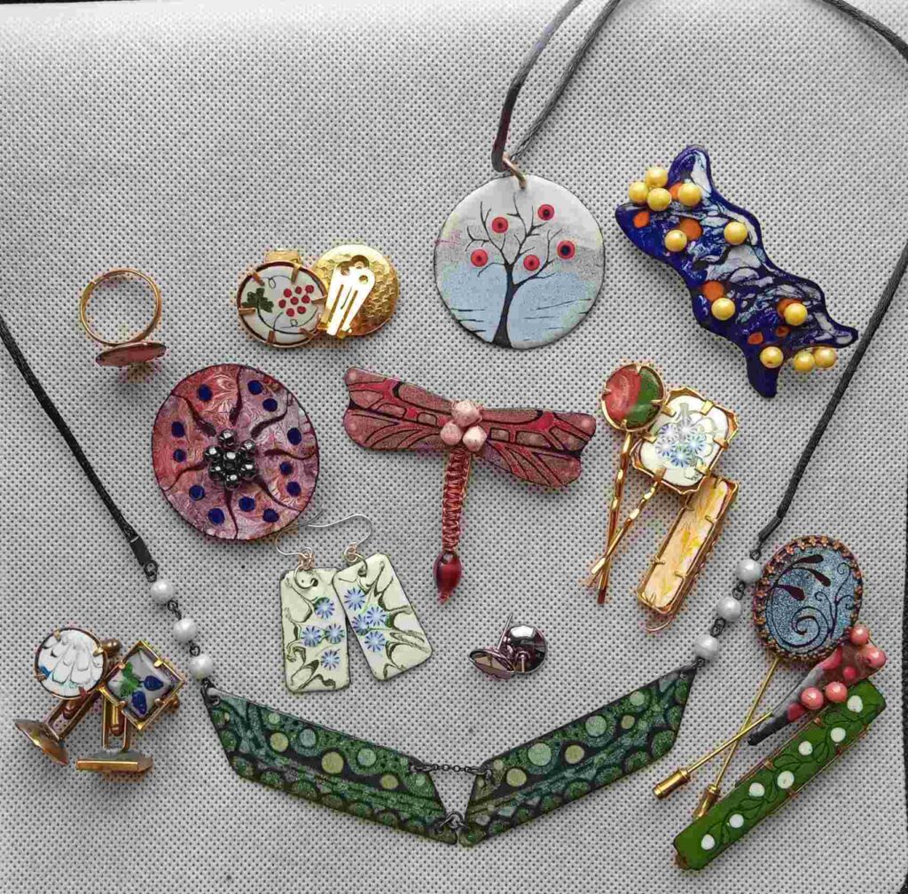 Originální, ručně tvořené smaltované šperky