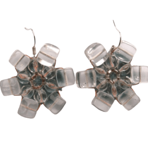 Křišťálové korálkové náušnice. Hodí se pro zvláštní příležitost. Pro milovnice větších náušnic. Doplňte je broží ze stejných korálků.