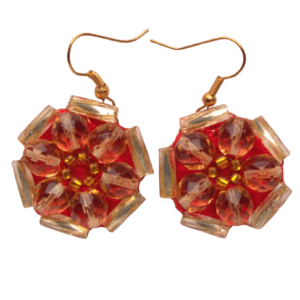 Žluté korálkové náušnice. Hodí se k letním šatům i pro slavnostní příležitosti.